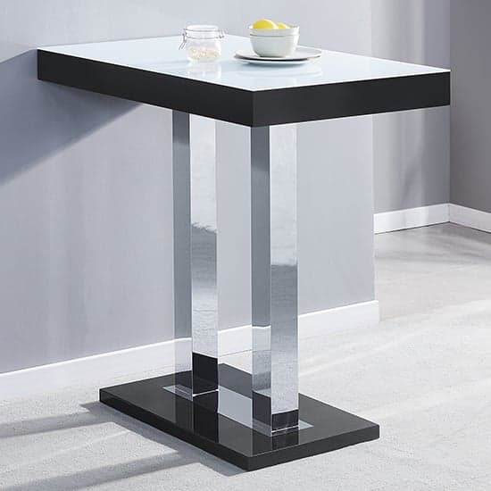 Cortina White Black Gloss Bar Table With 4 Concord Black Stools